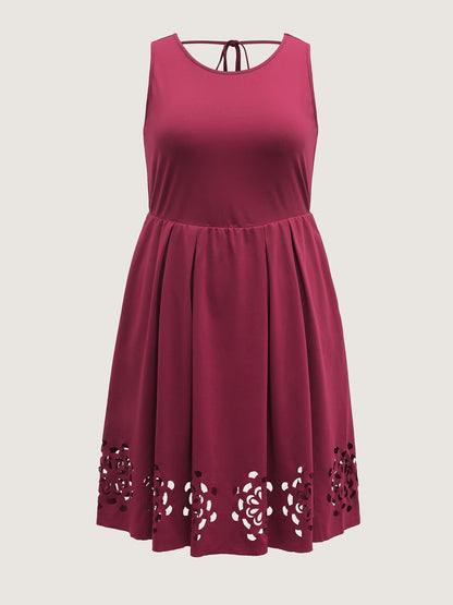 Laser Cut Hem Backless Tie Midi Dress