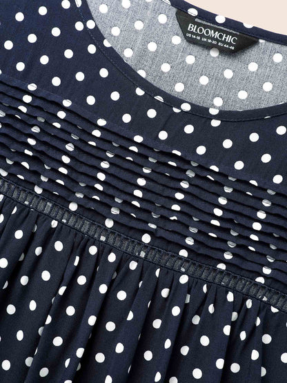Polka Dot Split Hem Pleated Blouse