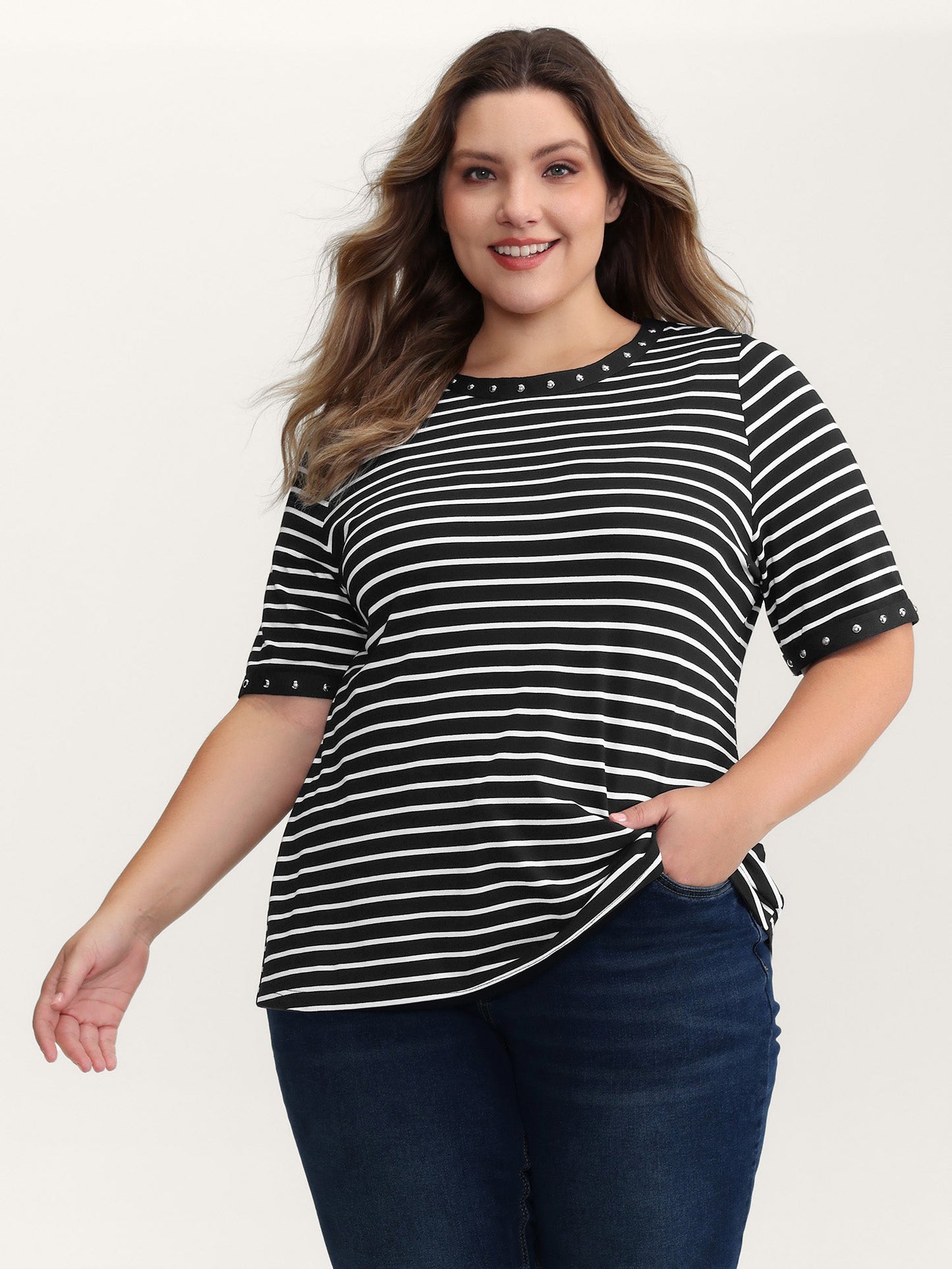 Stripe Rivets Contrast Edge T-Shirt