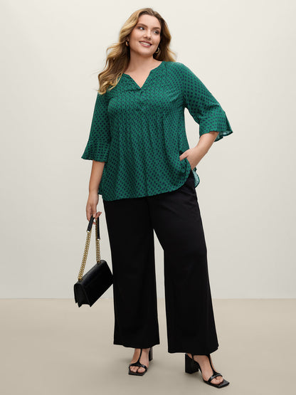 Geometric Print Bust-Ease Split Neck Blouse