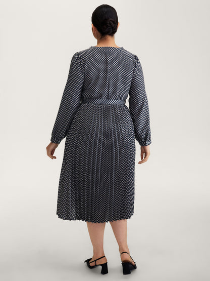 Geometric Print Pleated Notched Collar Midi Dress
