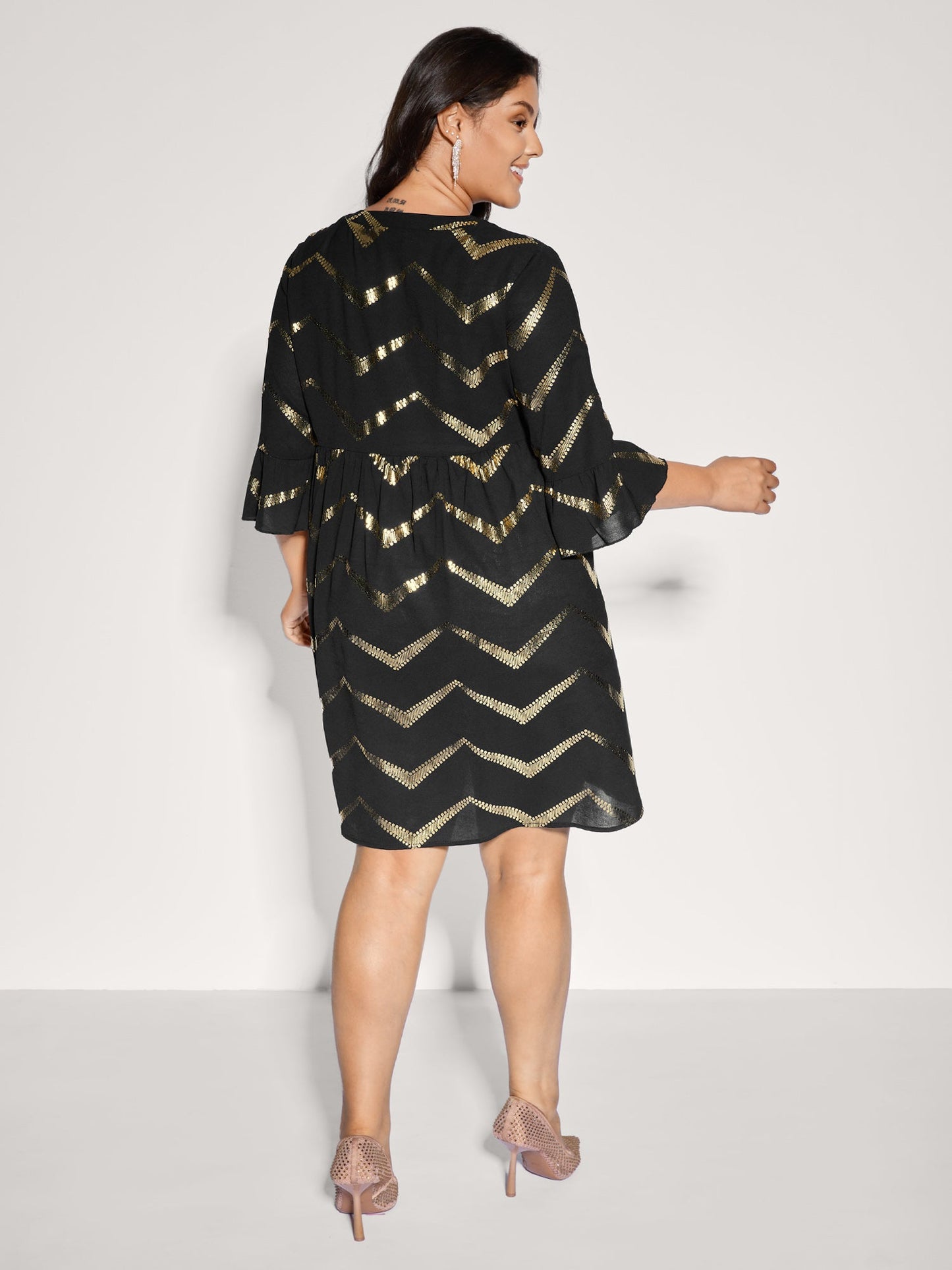 Gold Foil Wavy Knee-Length Dress