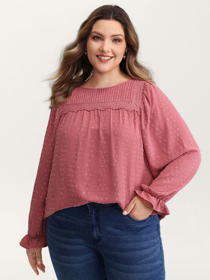 Lace Trim Pleated Textured Blouse