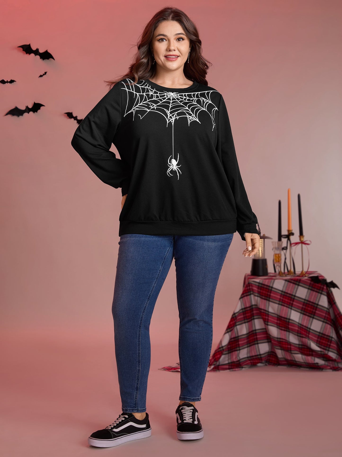 Playful Spider Halloween Print Sweatshirt