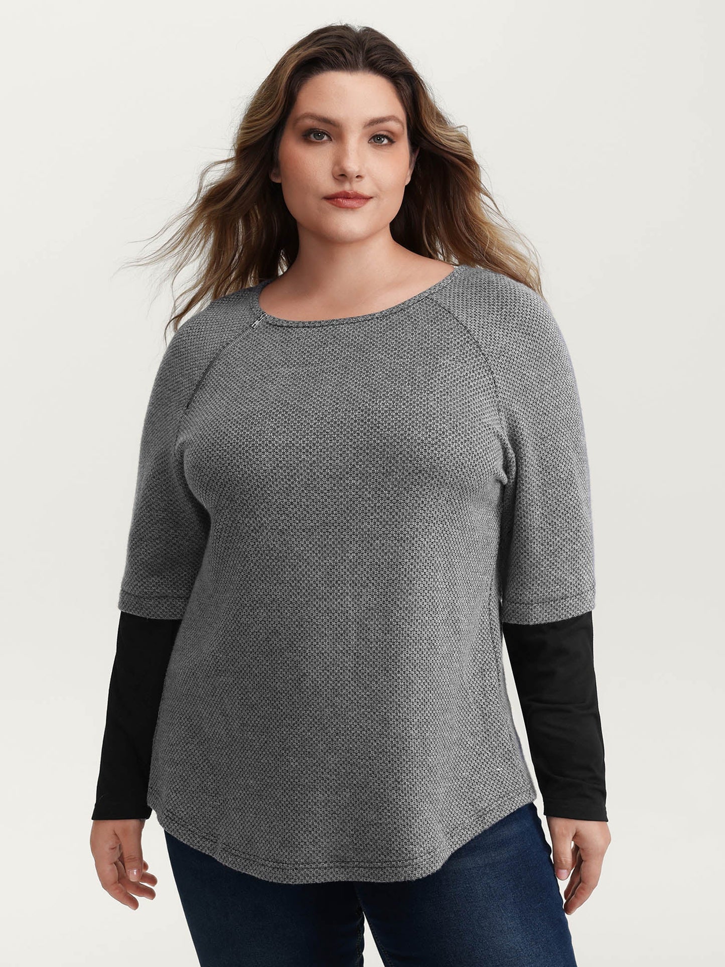 Shoulder Zip Color Contrast T-Shirt