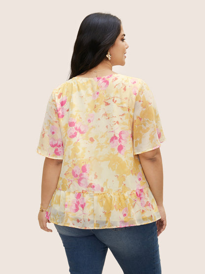 Floral Flutter Sleeve Lace Up Blouse