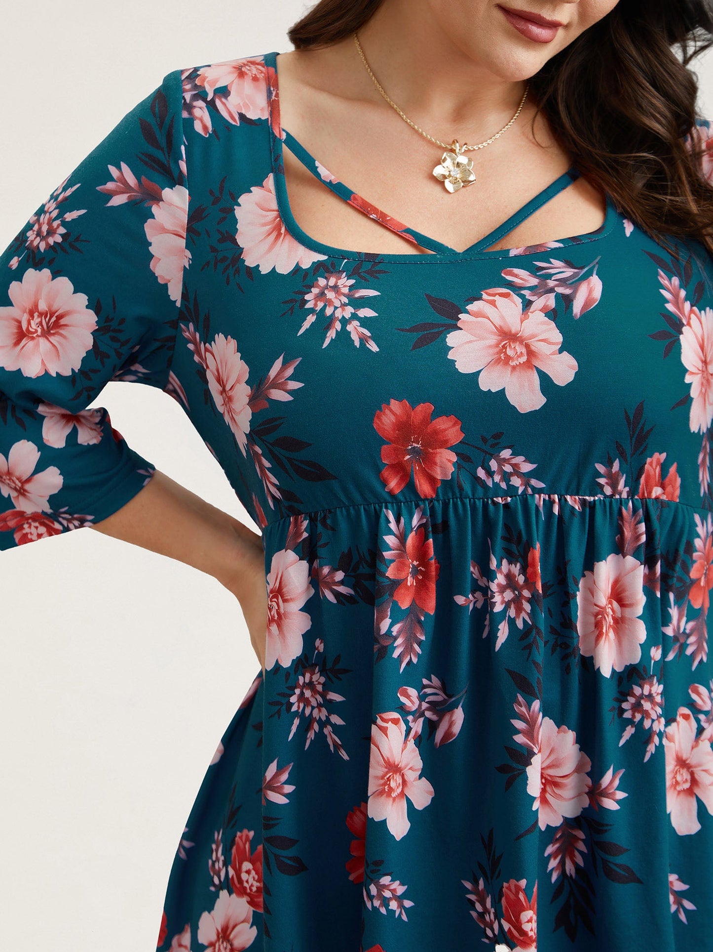 Floral Print Neck Cut-Out Babydoll Top