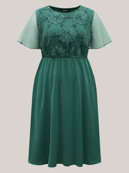 Floral Textured Sheer Pockets Midi Dress