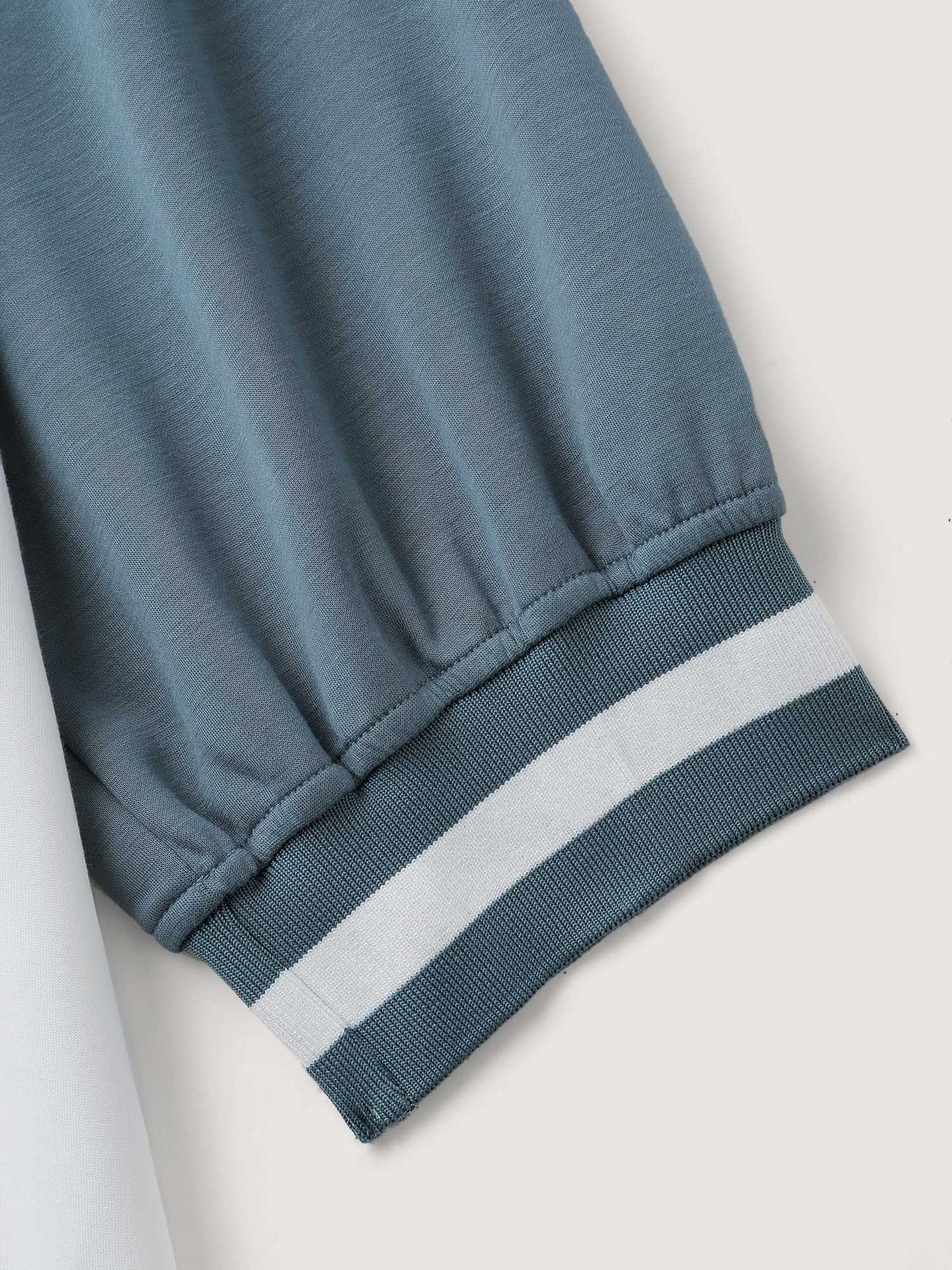 Supersoft Color Contrast Round Neck Sweatshirt