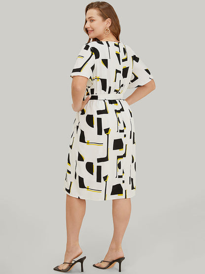 Geometric Print Pocket Belt Flutter Sleeve Dress