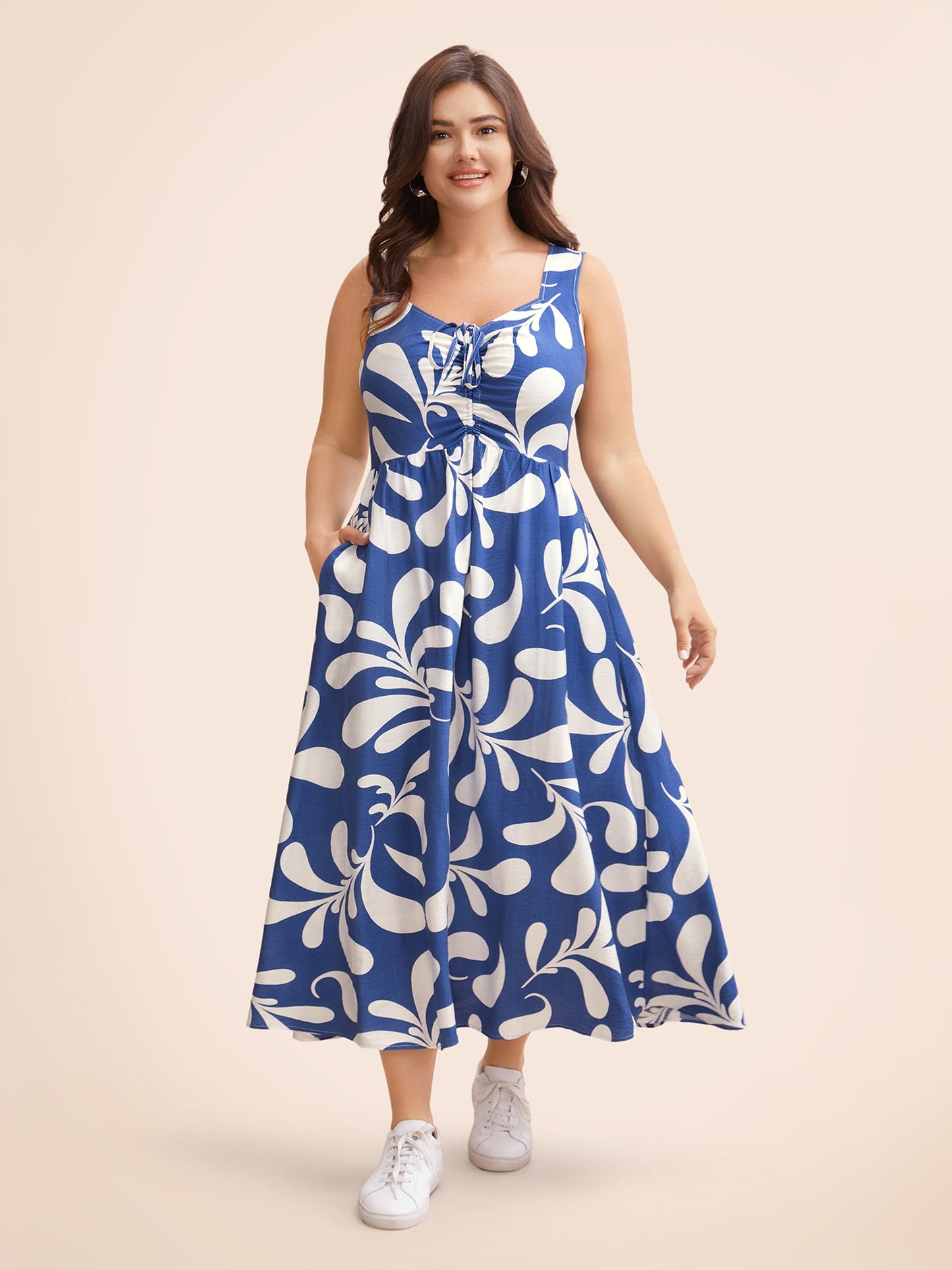 Silhouette Floral Print Drawstring Midi Dress