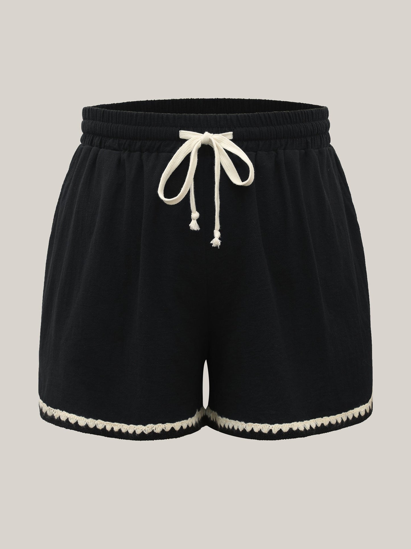 Color Contrast Drawstring Slit Shorts