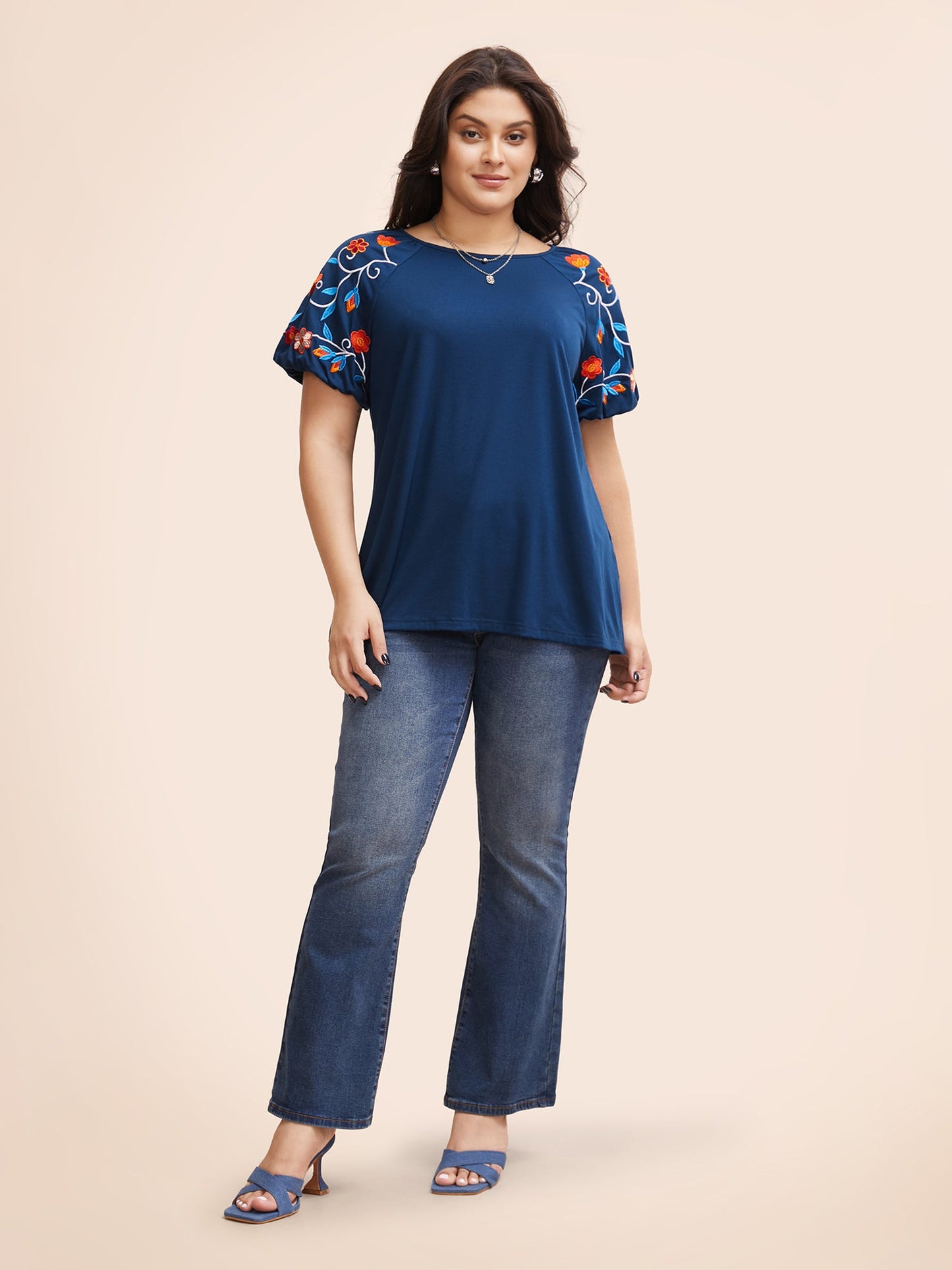 Floral Embroidered Lantern Sleeve T-shirt