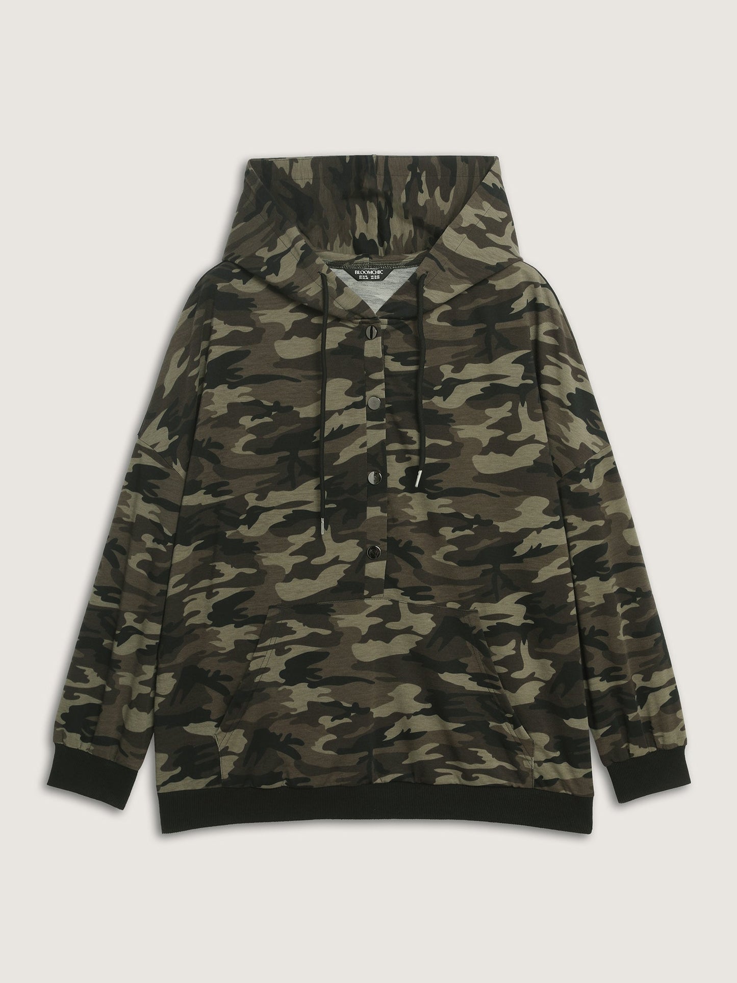 Camouflage Print Patch Pocket Button Hoodie