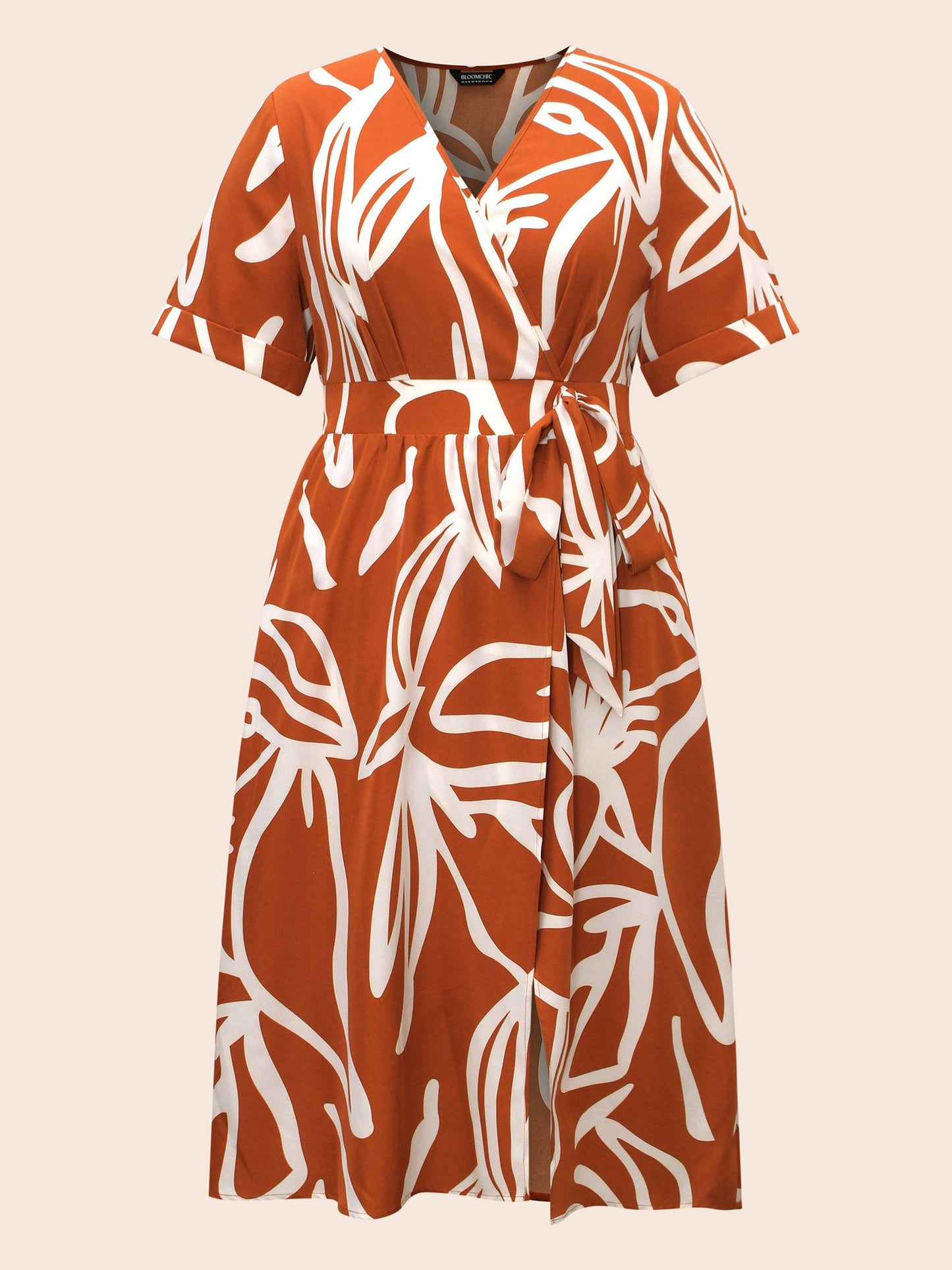 Graffiti Overlap Collar Shirred Midi Dress