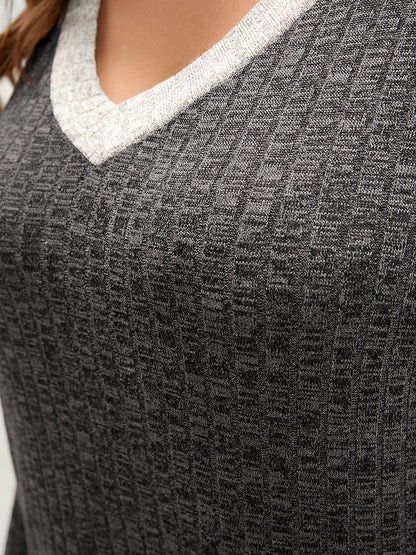 Contrast Trim Split Hem Textured V Neck Sweatshirt