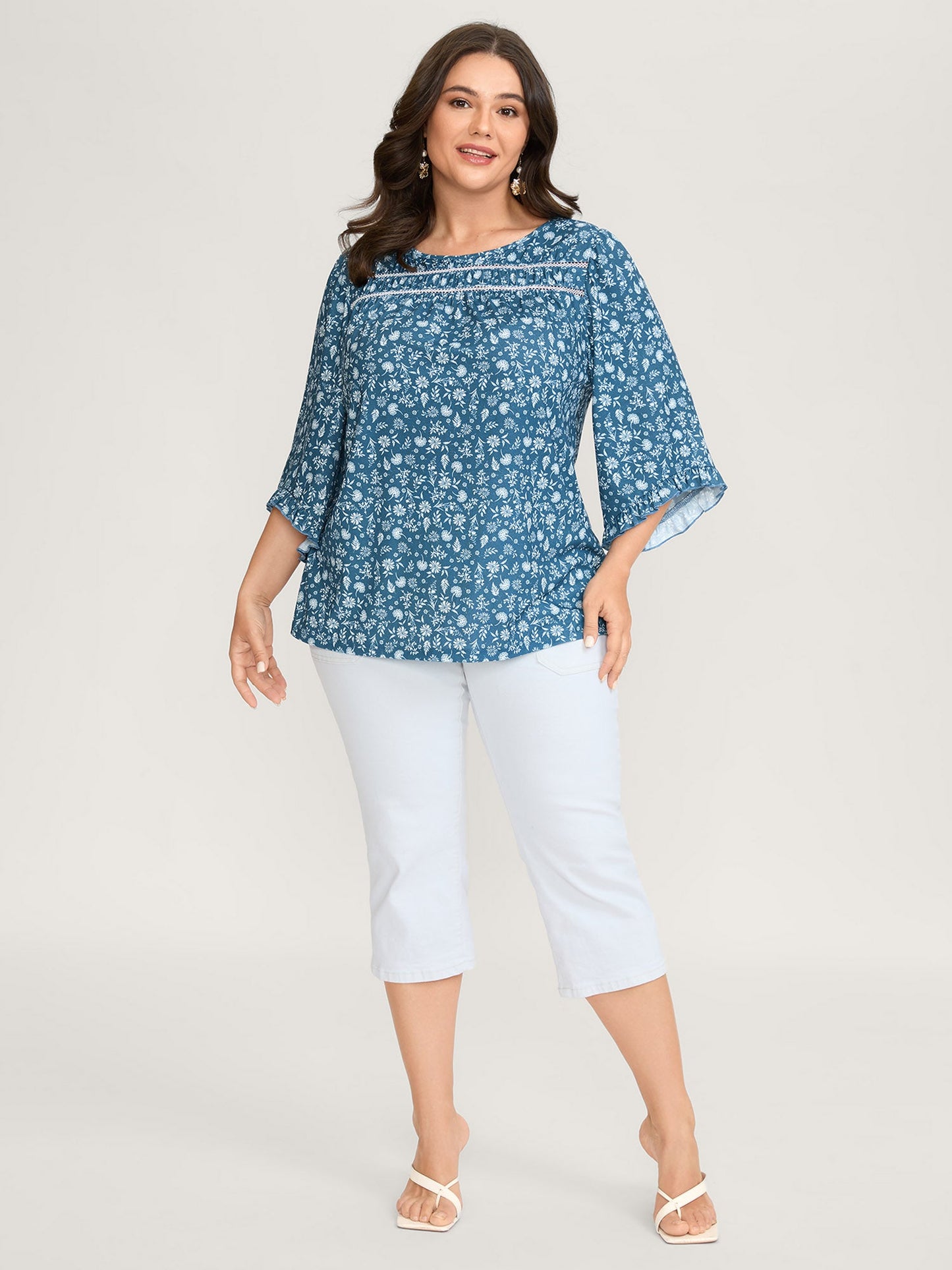 Floral Print Lace Trim Ruffled Sleeve Top