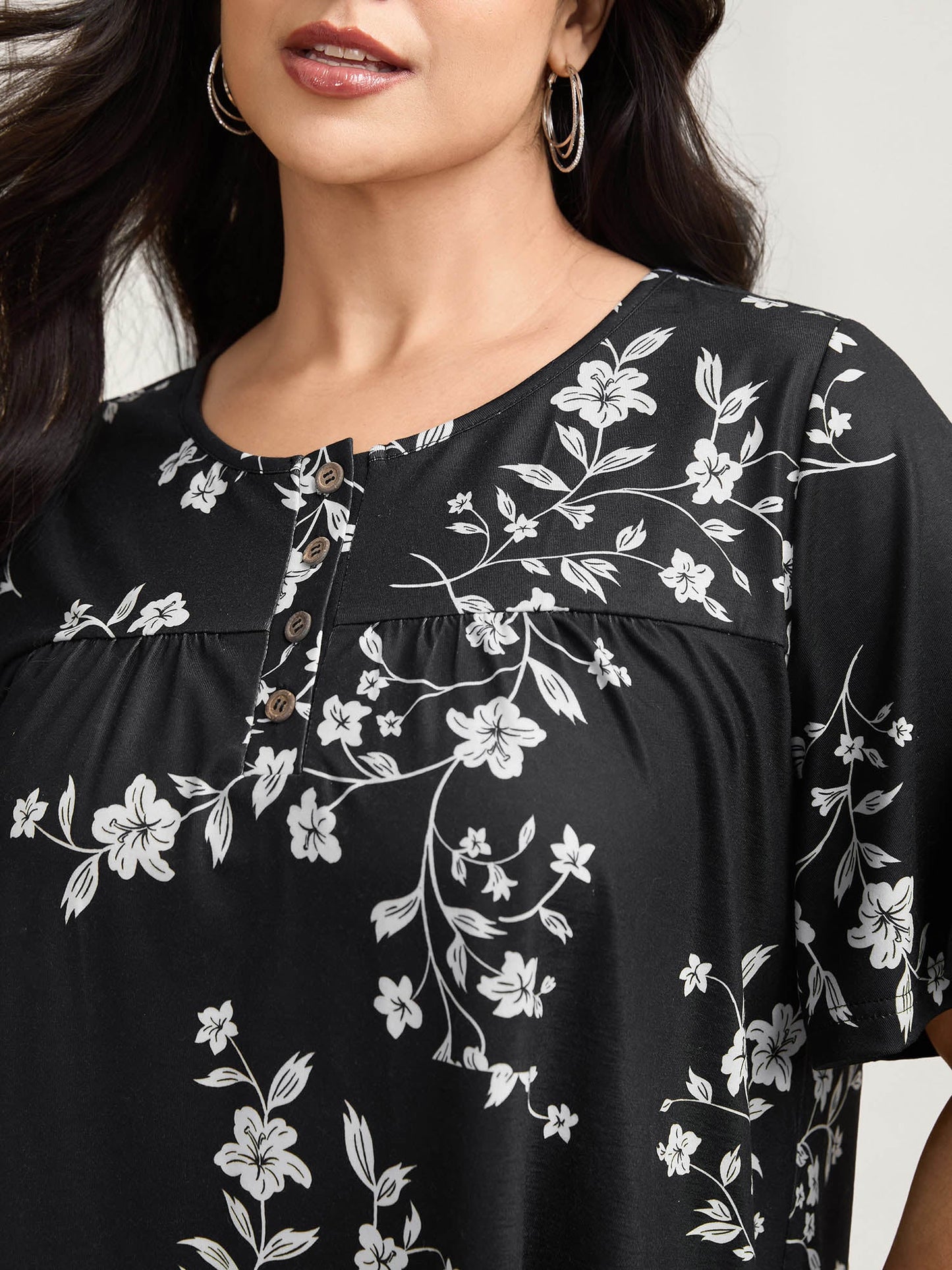 Floral Print Button Placket Pleated T-Shirt