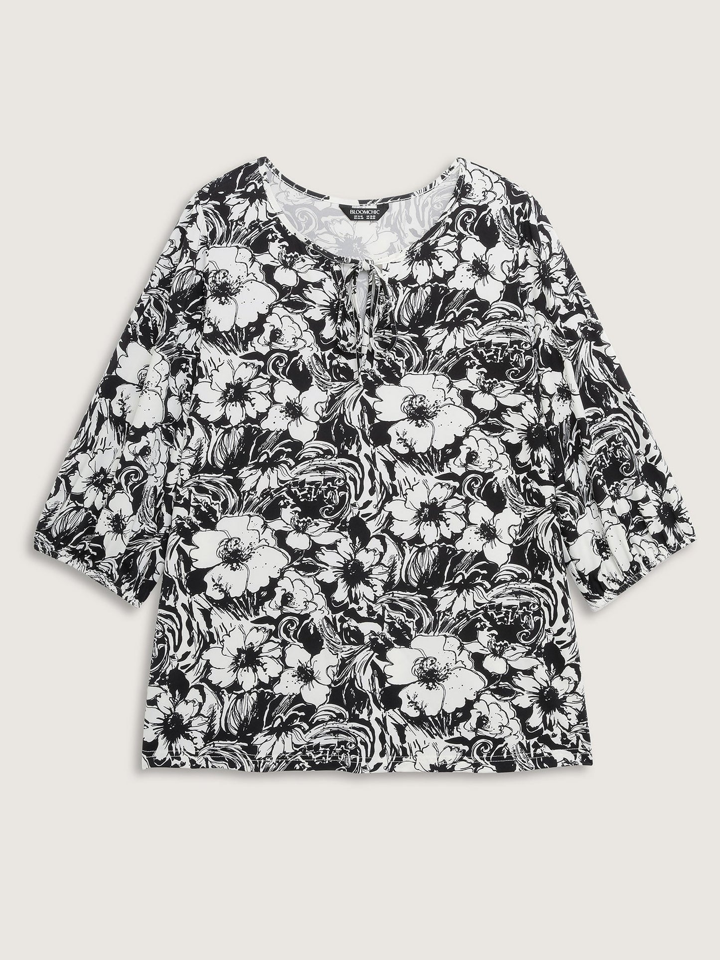 Stretchy Silhouette Flower Knit Top