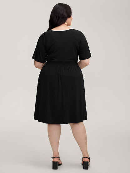 Neck Bow-Tie Contrast Pockets Midi Dress