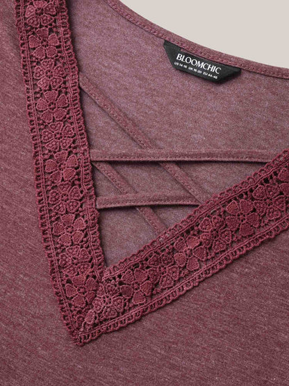 Neck Tie-Up Lace Spliced Tank Top