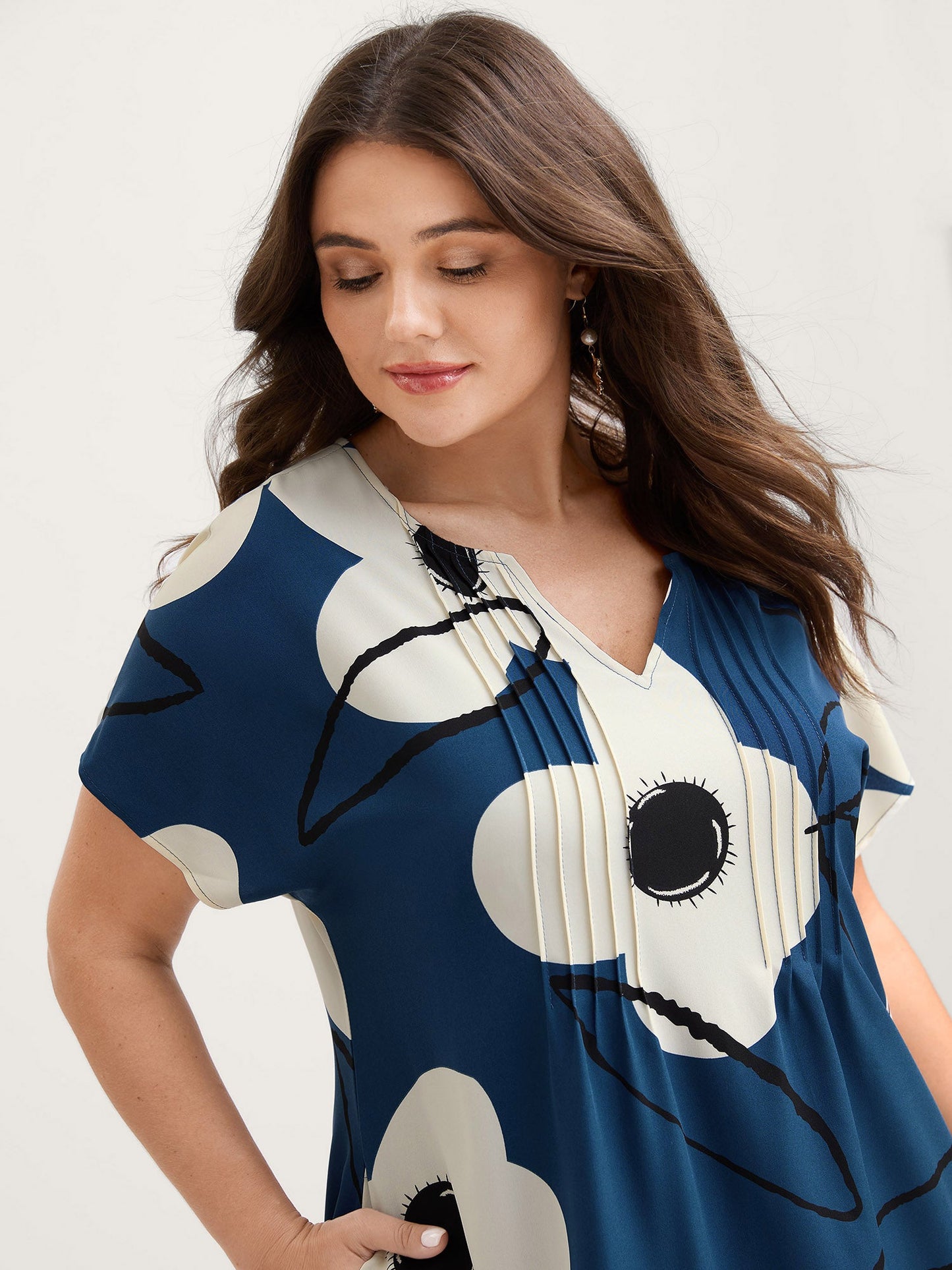 Floral Pleated Front Pockets Midi Dress