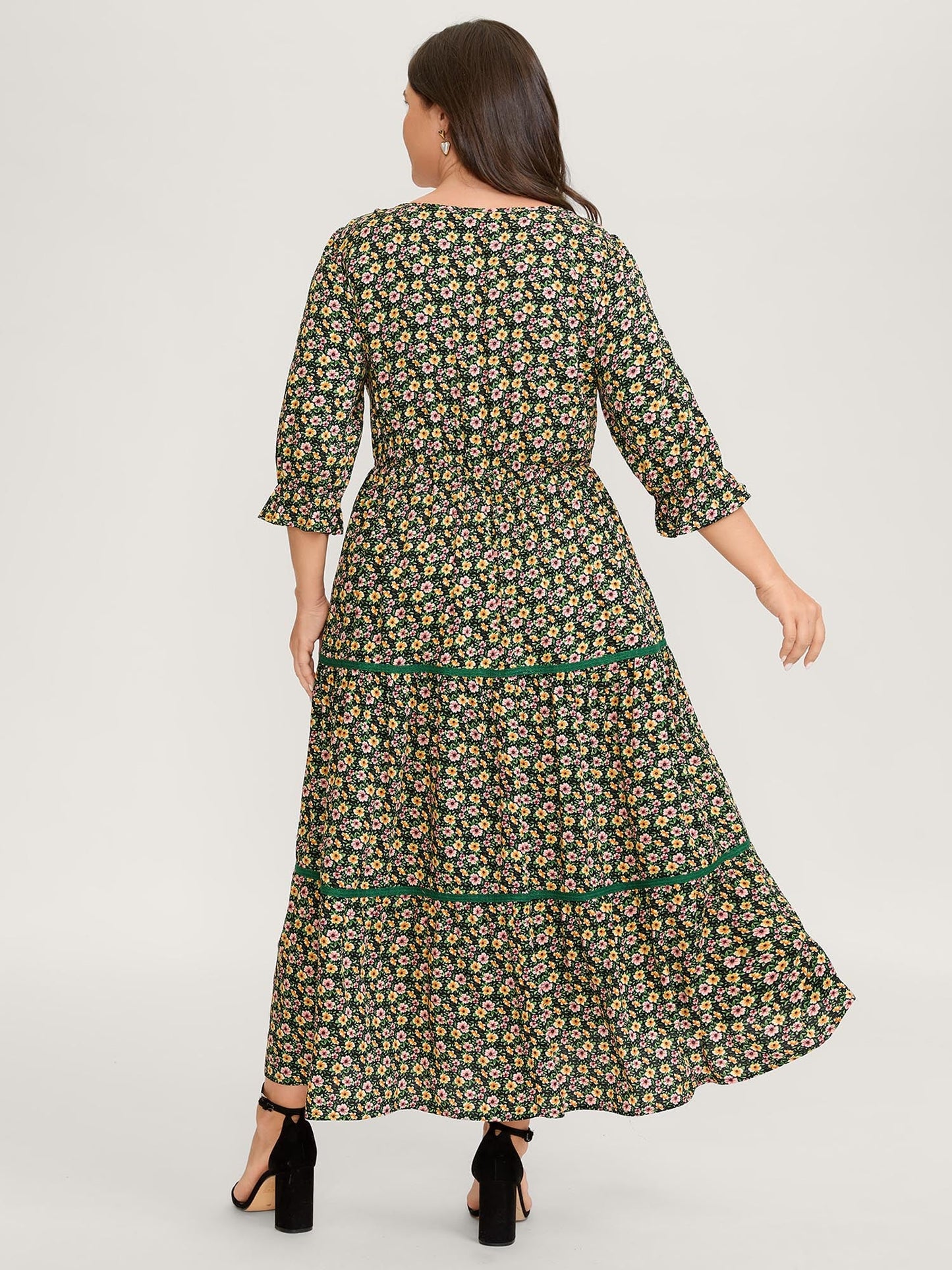 Dense Floral Print Stretchy Waist Maxi Dress