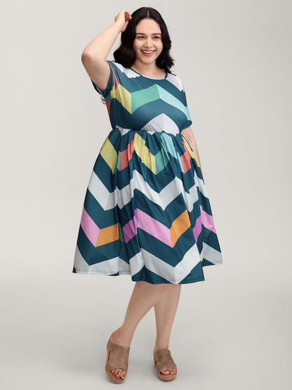 Colorful Wavy Stripes Cinched-Flared Midi Dress