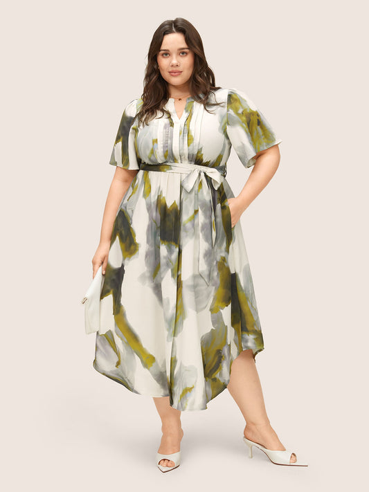 Colorblock Notched Pleated Belted Curved Hem Dress