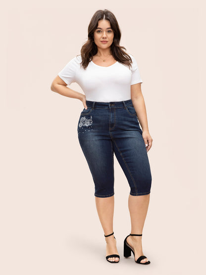 Floral Embroidered Skinny Below The Knees Jeans