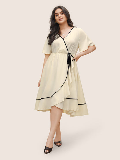 Anti-Wrinkle Wrap Tiered Ruffles Contrast Ties Dress