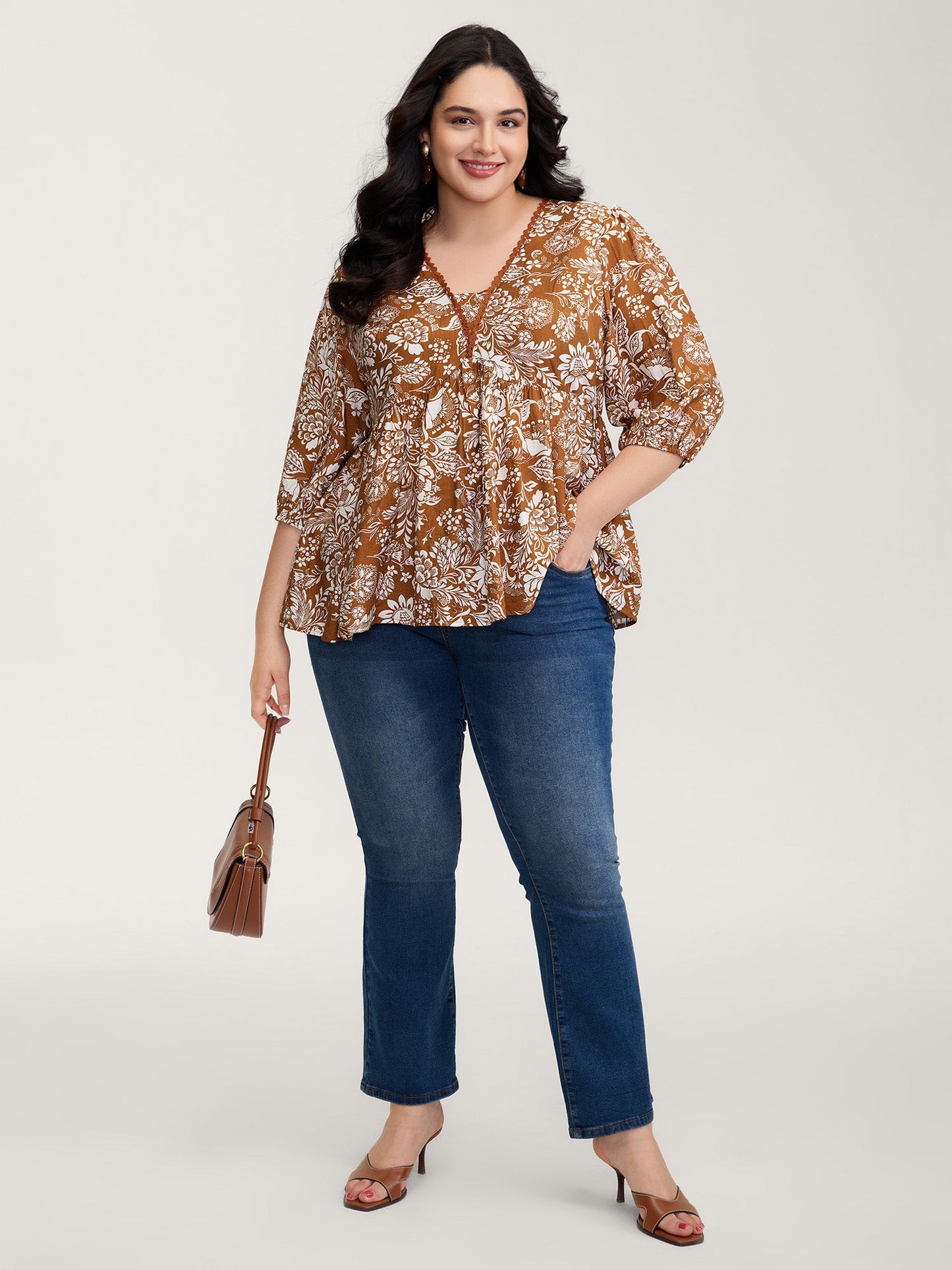 Floral Print Lace Neckline Pleated Blouse