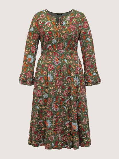 Floral Print Pleated Waist Maxi Dress