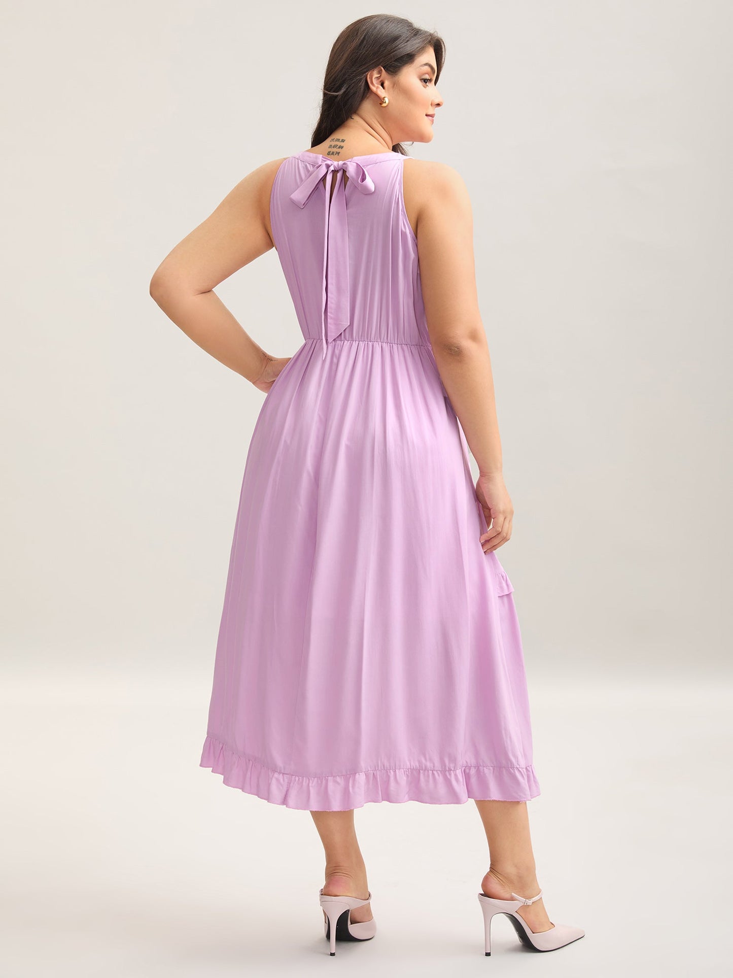 Halter Neck Tiered Ruffles Pocket Midi Dress
