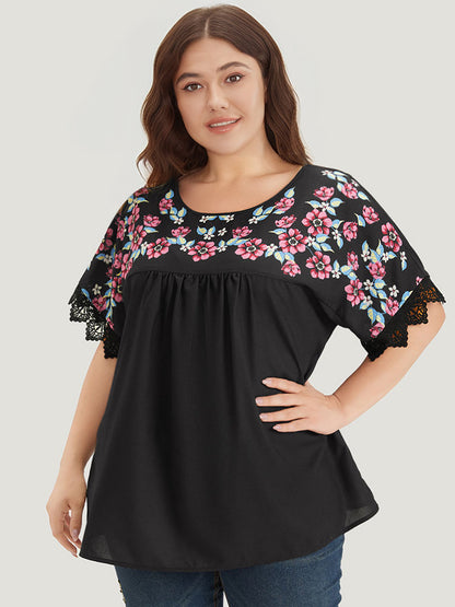 Floral Print Patchwork Lace Trim Gathered Blouse