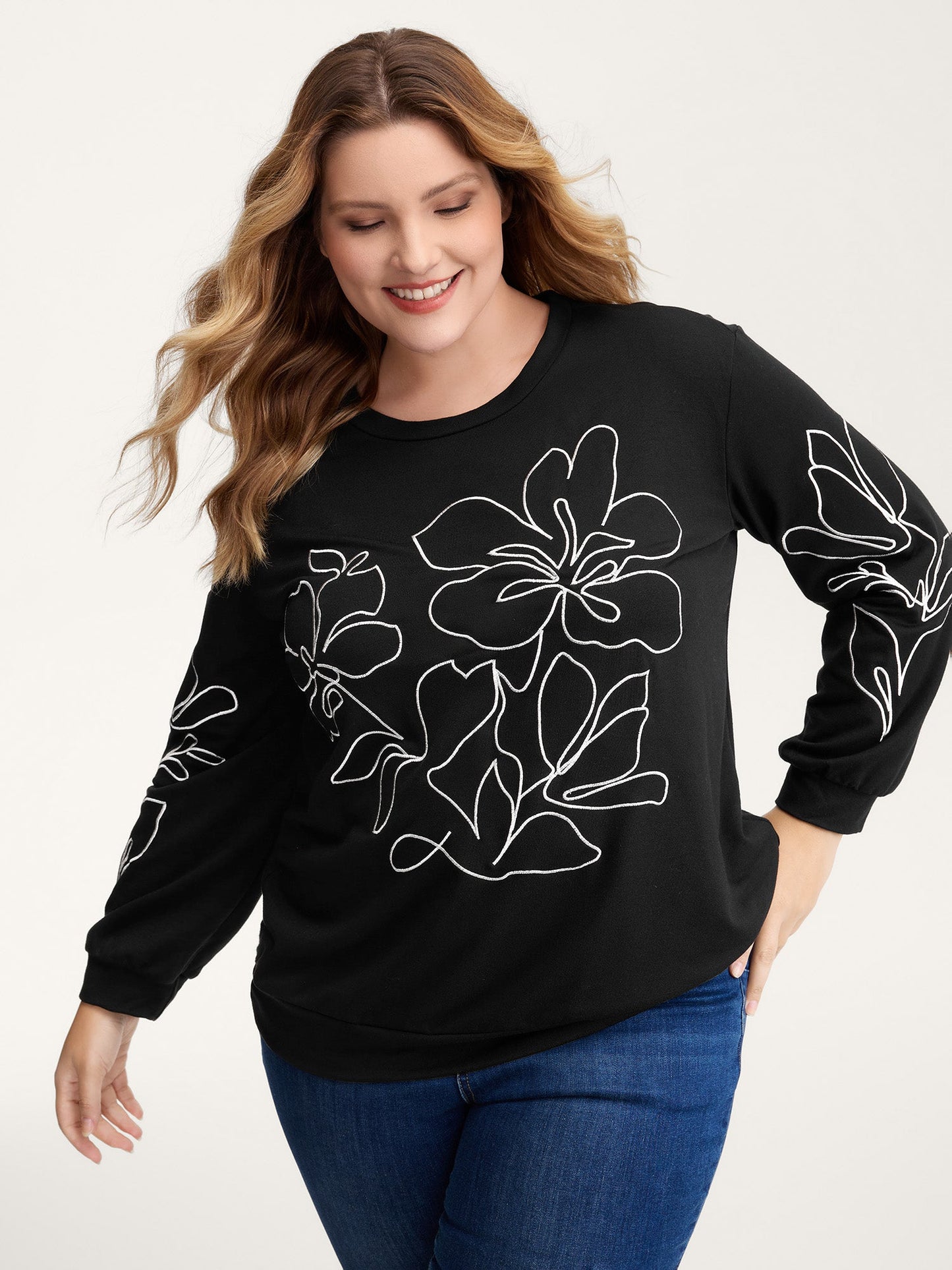 Floral Embroidery Relaxed Fit Sweatshirt