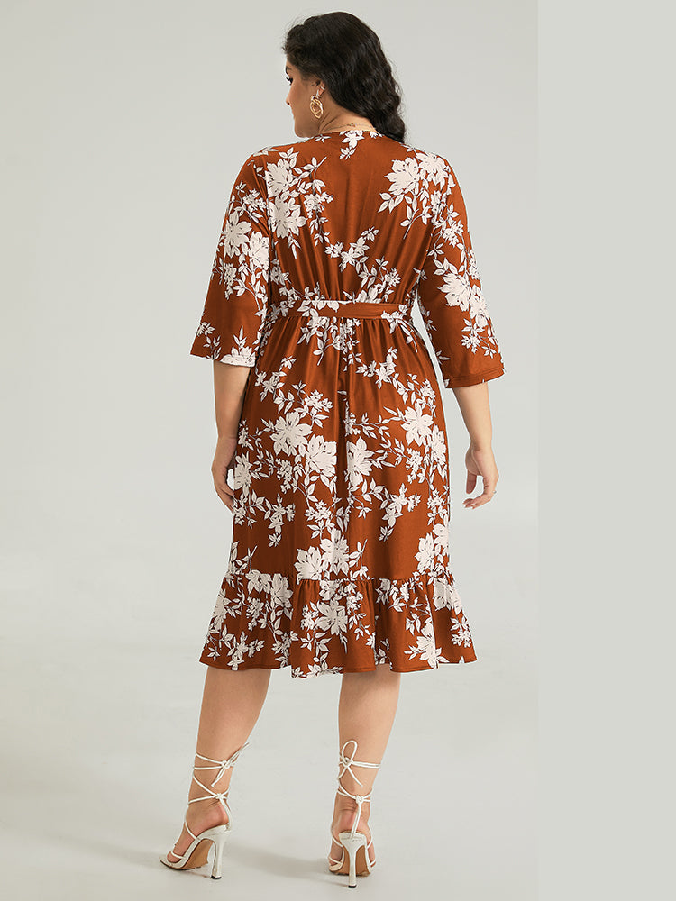 Silhouette Floral Print Ties Wrap Dress