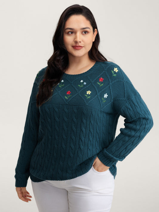 Floral Embroidered Cable Knit Pullover