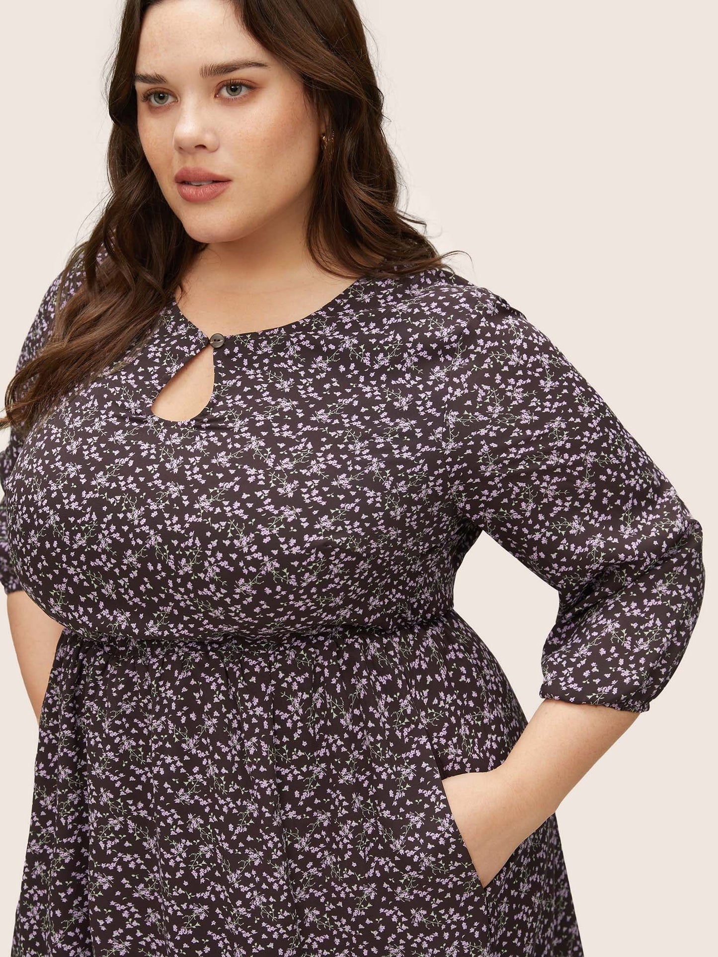 Ditsy Floral Keyhole Split Side Elastic Waist Dress